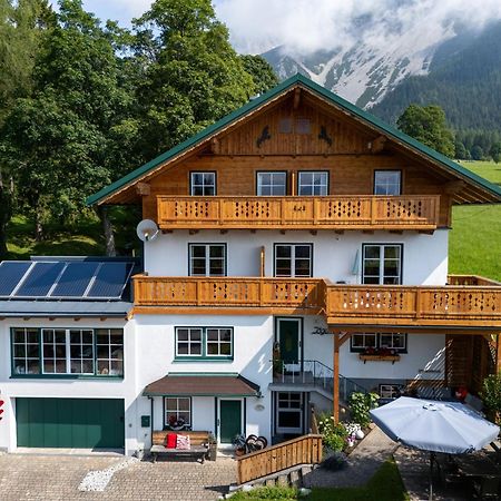Appartements Jaegerrast Ramsau am Dachstein Exterior photo